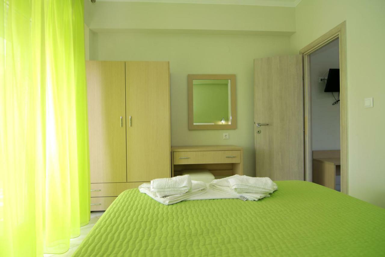 Mavridis Rooms 2 Nikíti Kültér fotó